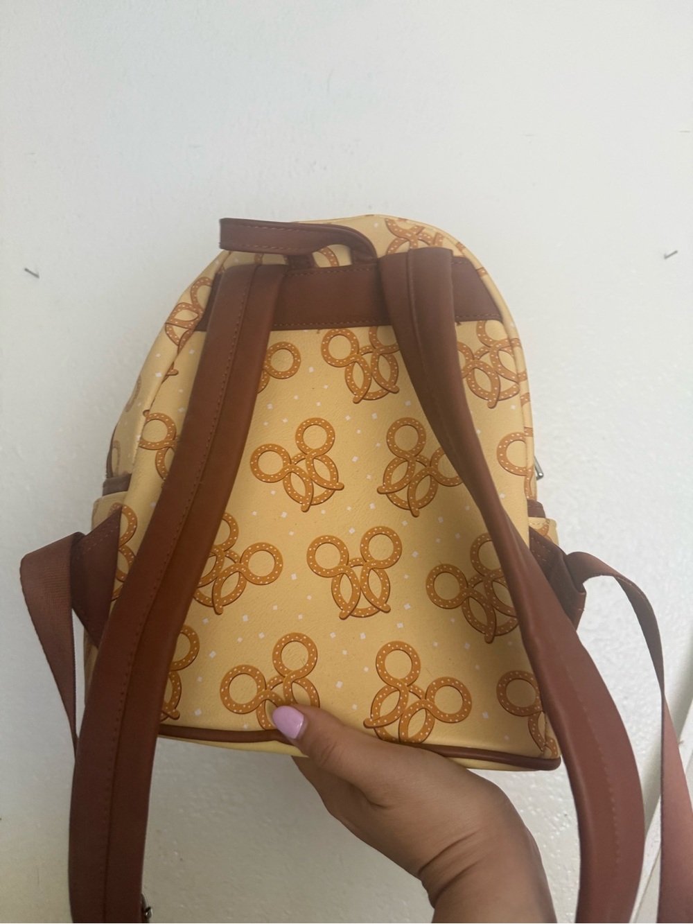 Loungefly Yellow Tan Pretzel Mickey Mini Backpack - Picture 2 of 3